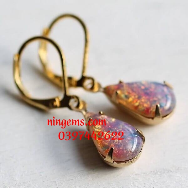 Đá opal làm đồ trang sức cho phái đẹp