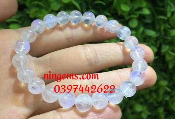 Vòng tay đá mặt trăng (moonstone).